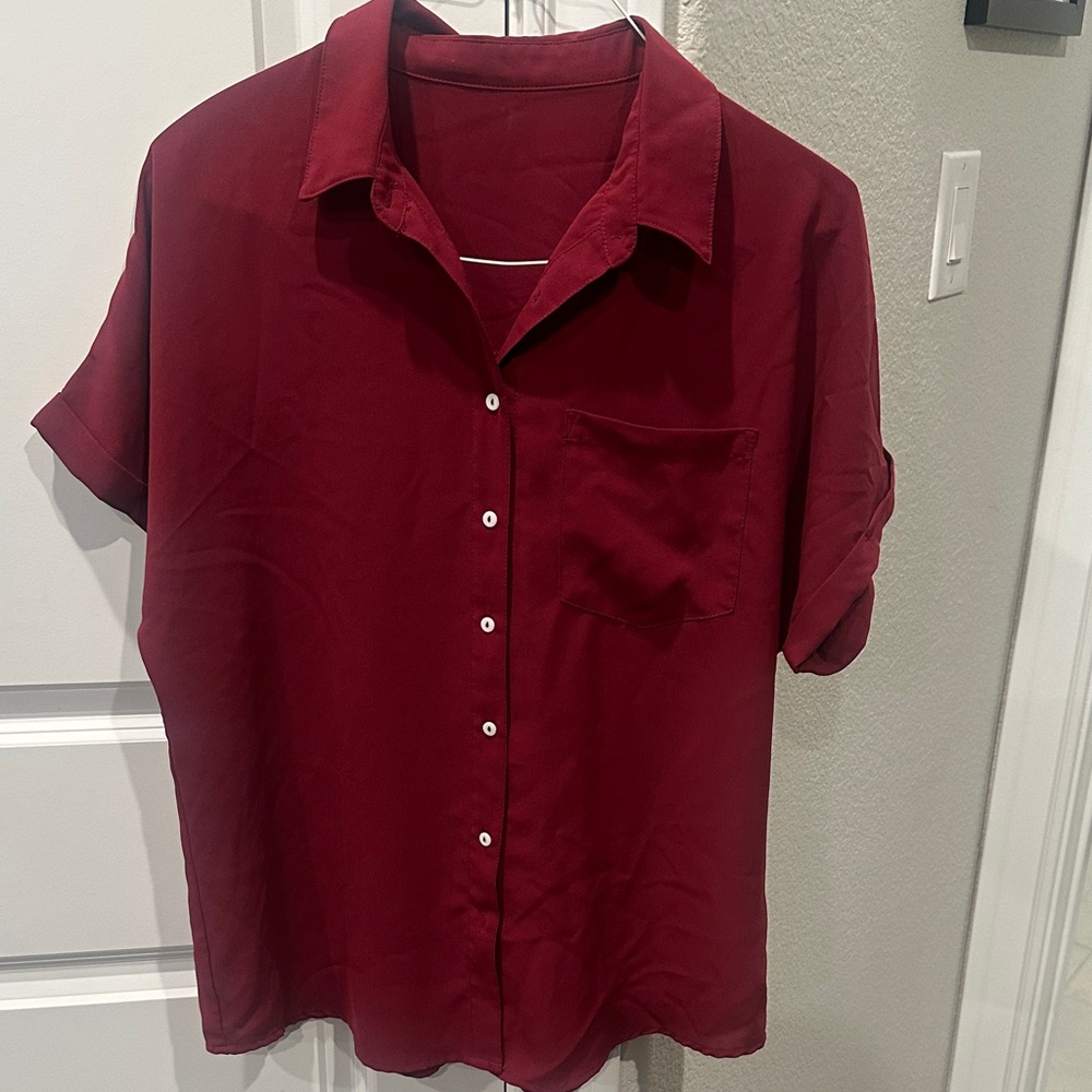 Women’s Burgundy Short Sleeve Shirt